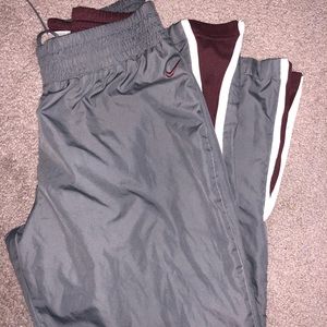Women’s Nike Track-pants